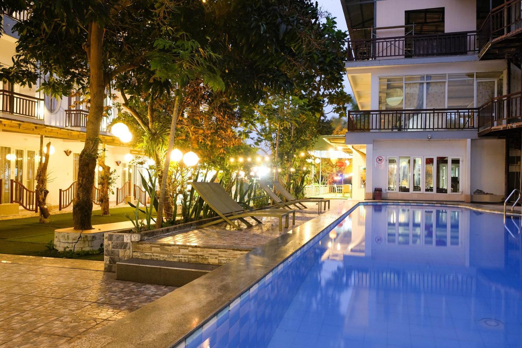 พาราไดส์ โฮเต็ล ฮอยอัน Hotel ภายนอก รูปภาพ