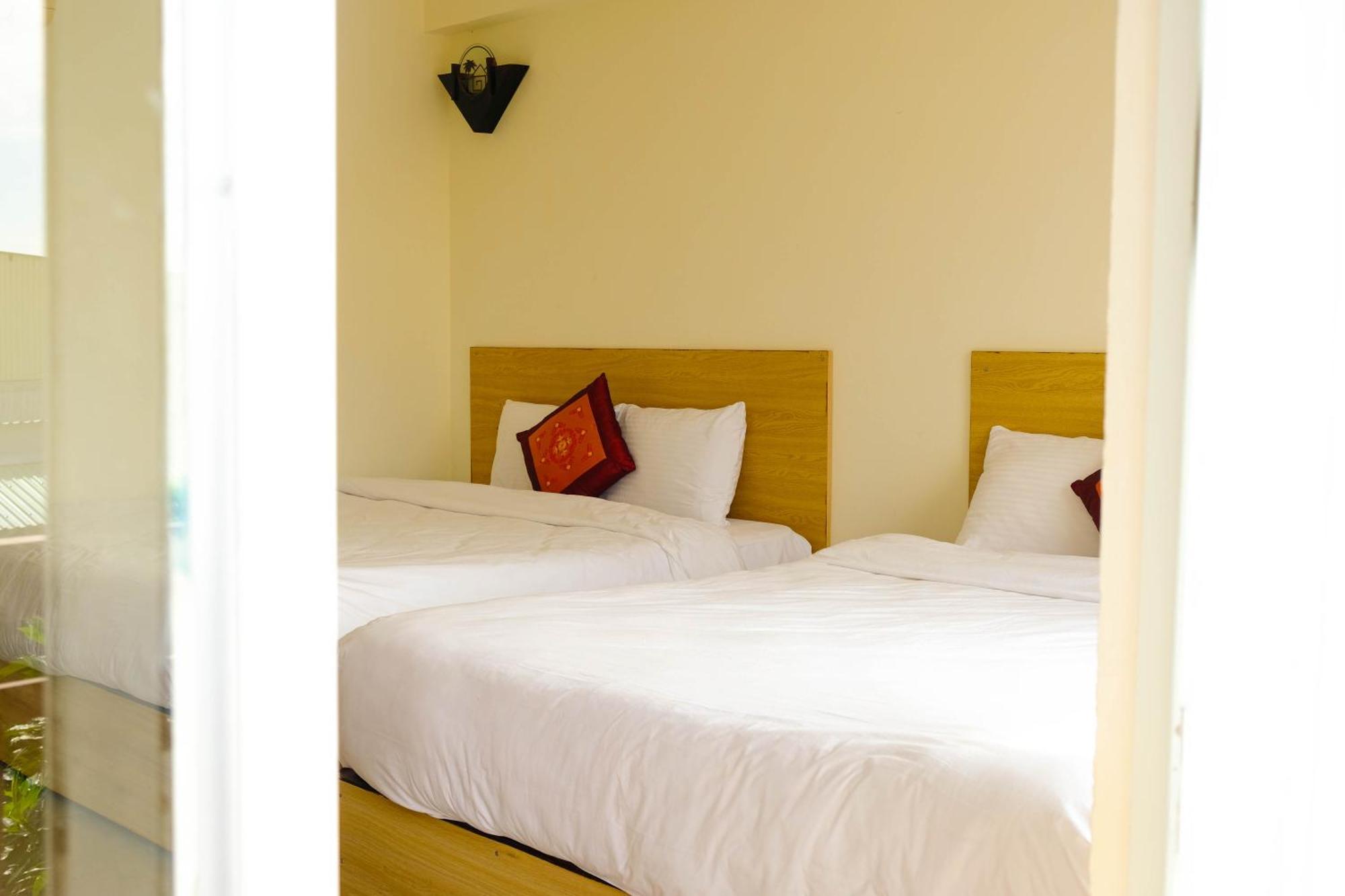 พาราไดส์ โฮเต็ล ฮอยอัน Hotel ภายนอก รูปภาพ