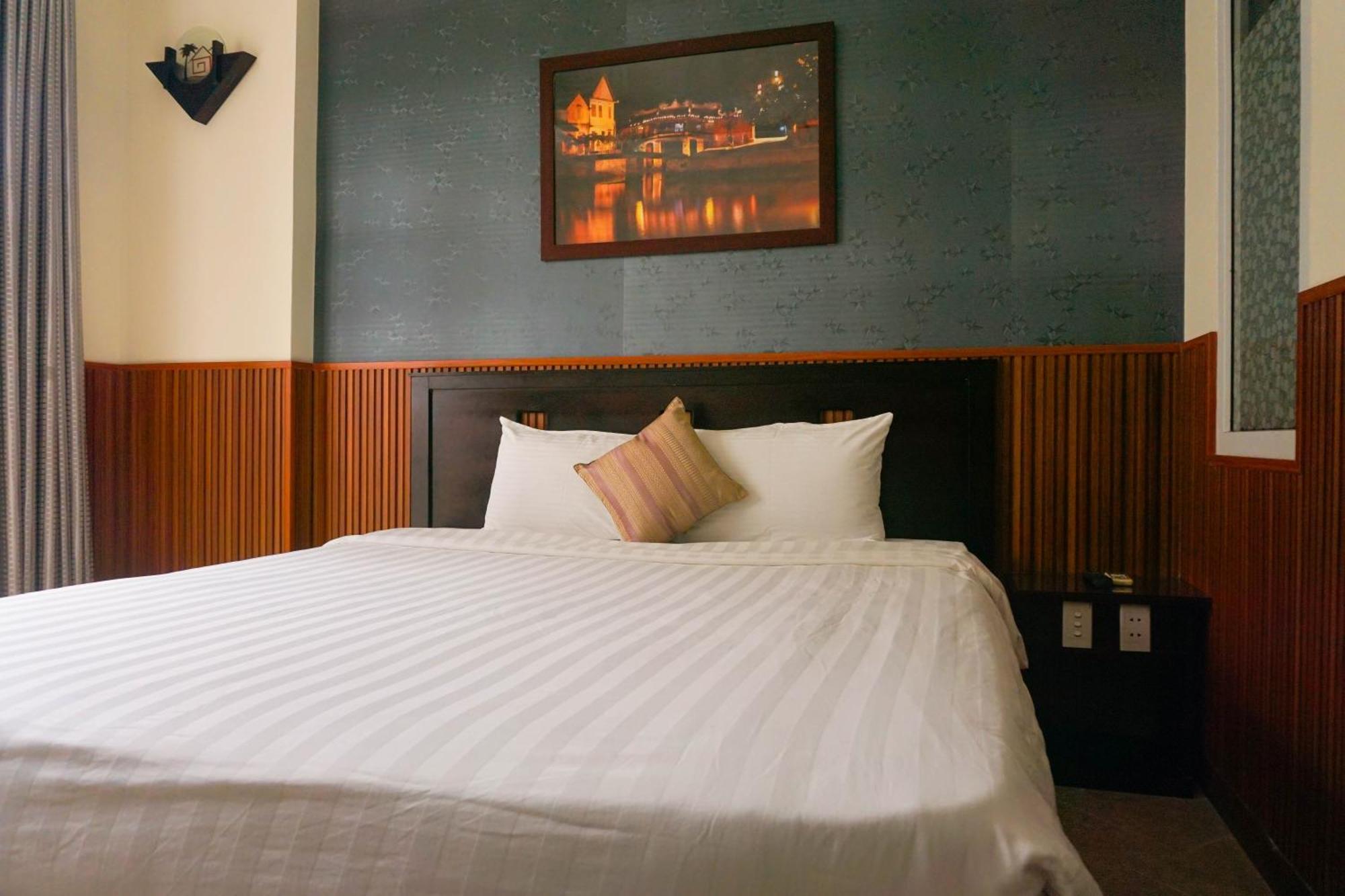 พาราไดส์ โฮเต็ล ฮอยอัน Hotel ภายนอก รูปภาพ