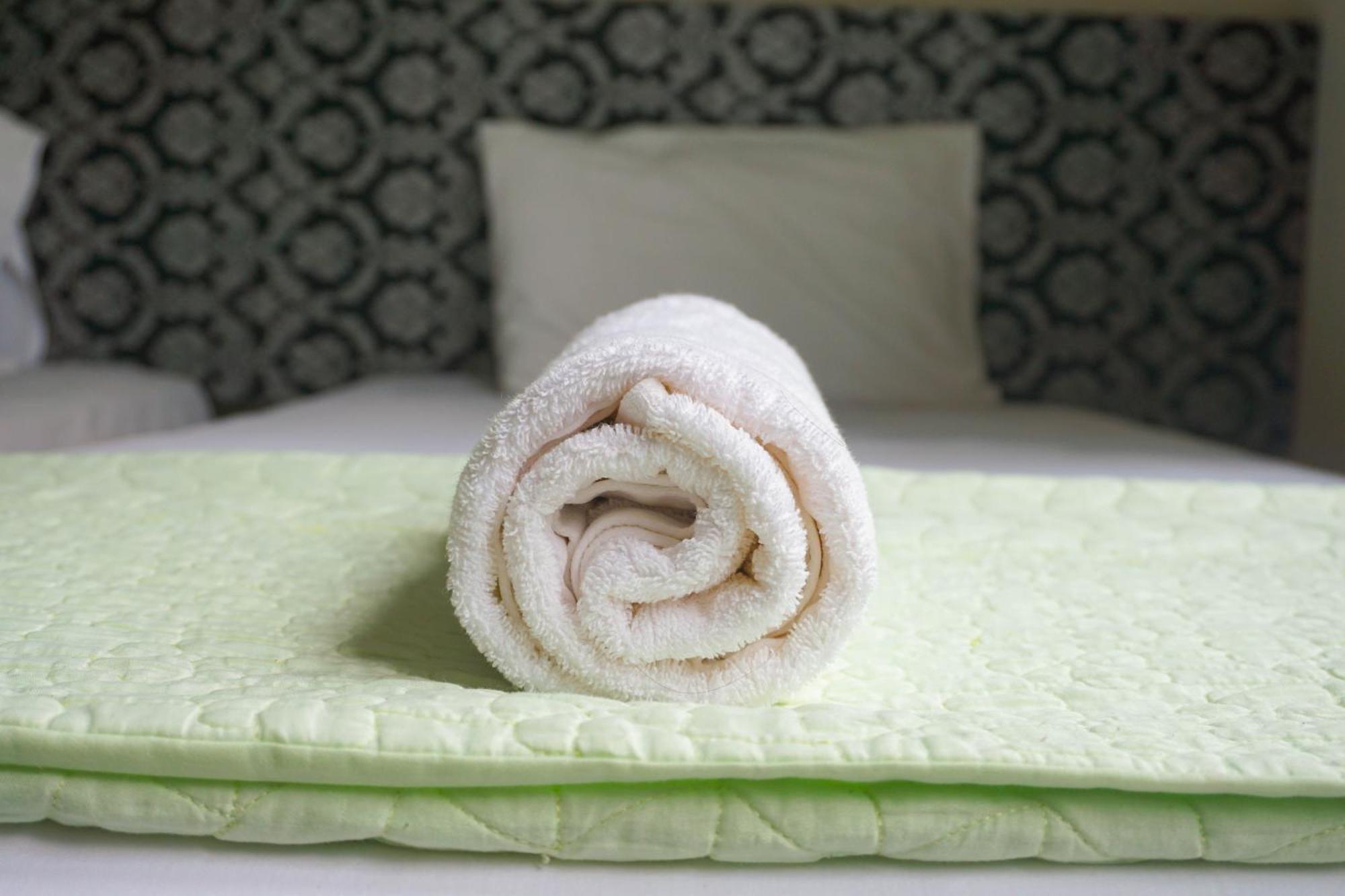 พาราไดส์ โฮเต็ล ฮอยอัน Hotel ภายนอก รูปภาพ